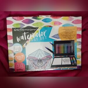Art Activity Set -  (NWT)